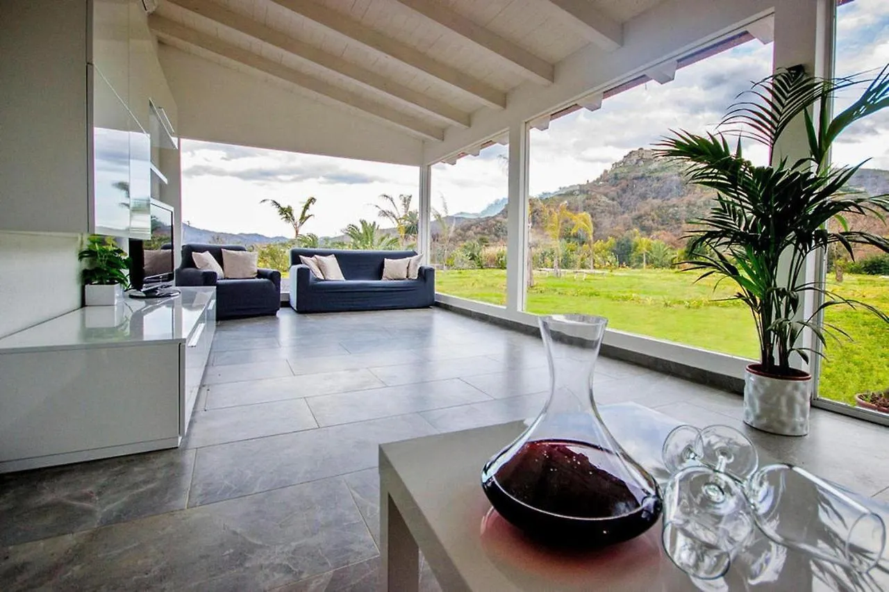 Holiday Home With Pool And View Of Mount Etna In Castiglione Di Sicilia